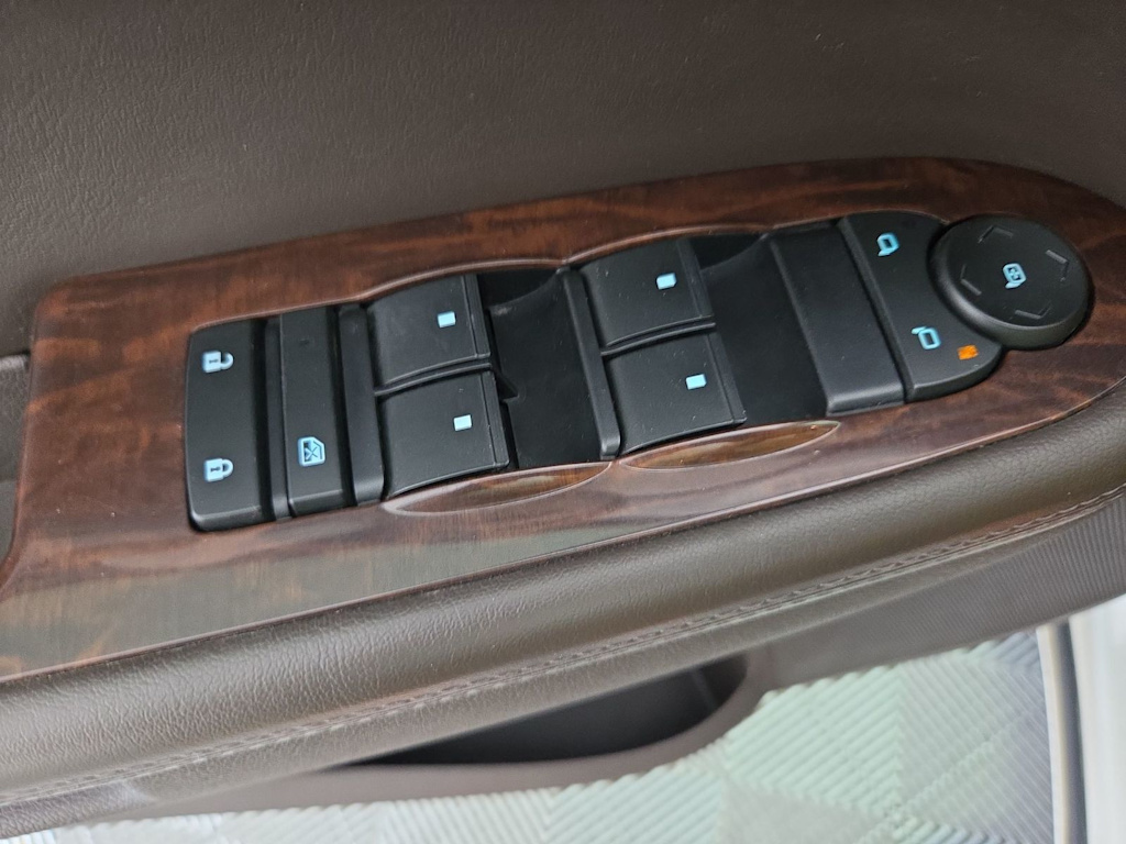 Thumbnail: 2014 Buick Enclave - 23