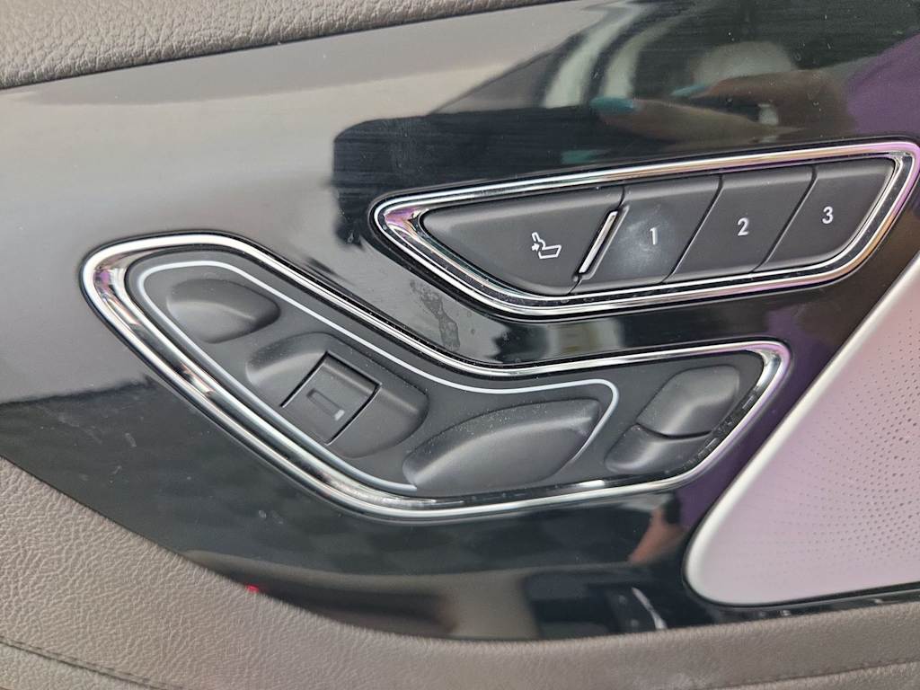 Thumbnail: 2020 Lincoln Aviator - 22