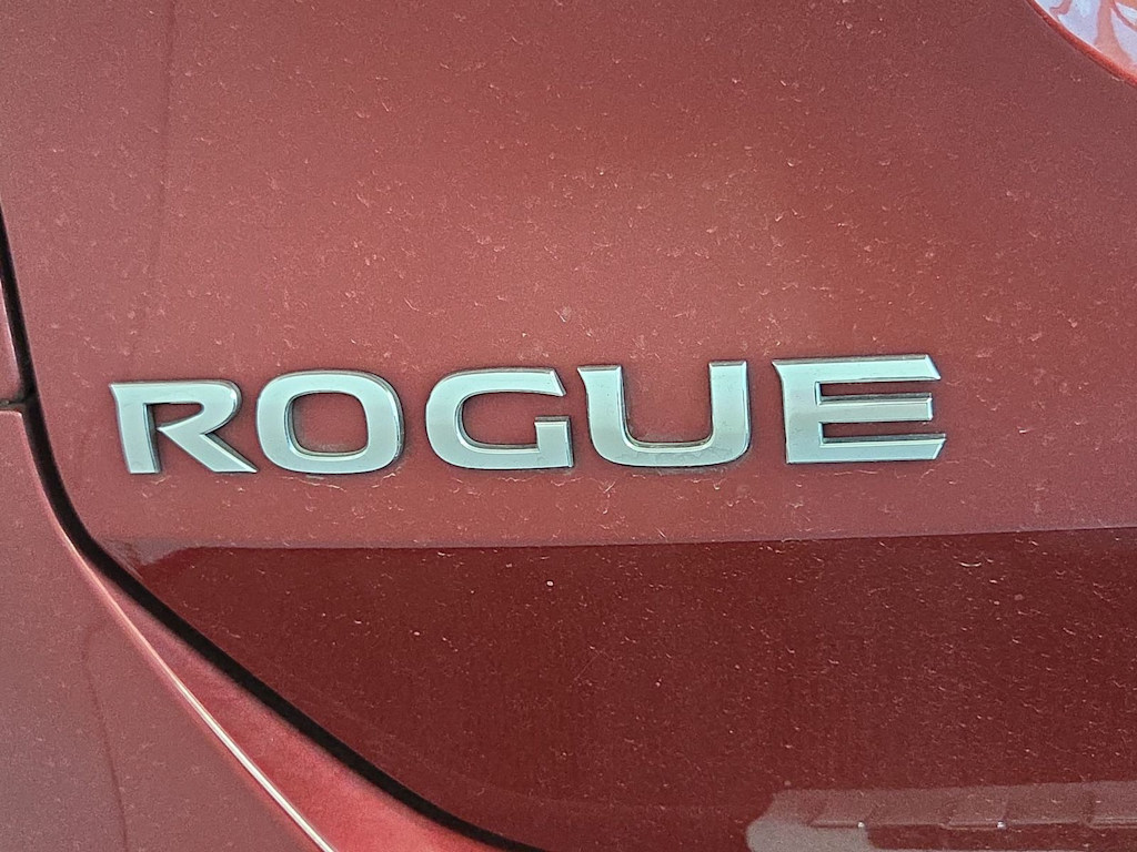 Thumbnail: 2015 Nissan Rogue - 7
