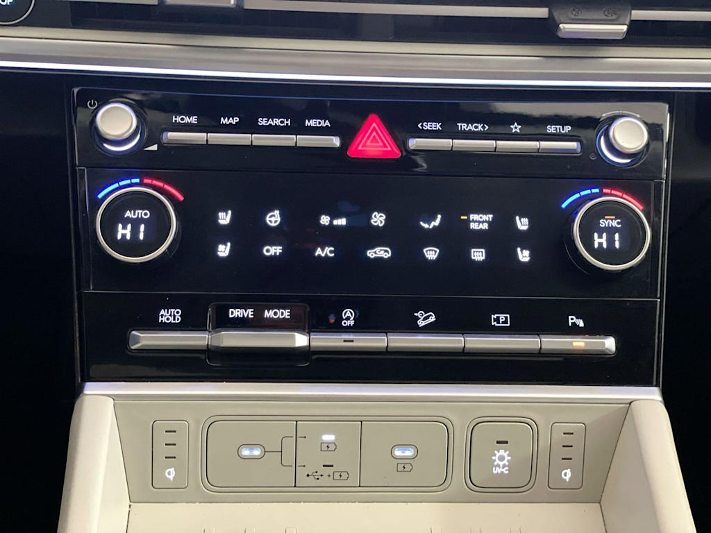 Thumbnail: 2024 Hyundai Santa Fe - 25