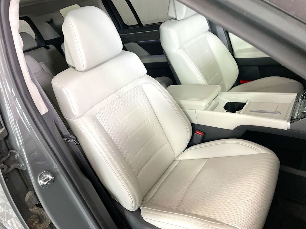 Thumbnail: 2024 Hyundai Santa Fe - 10