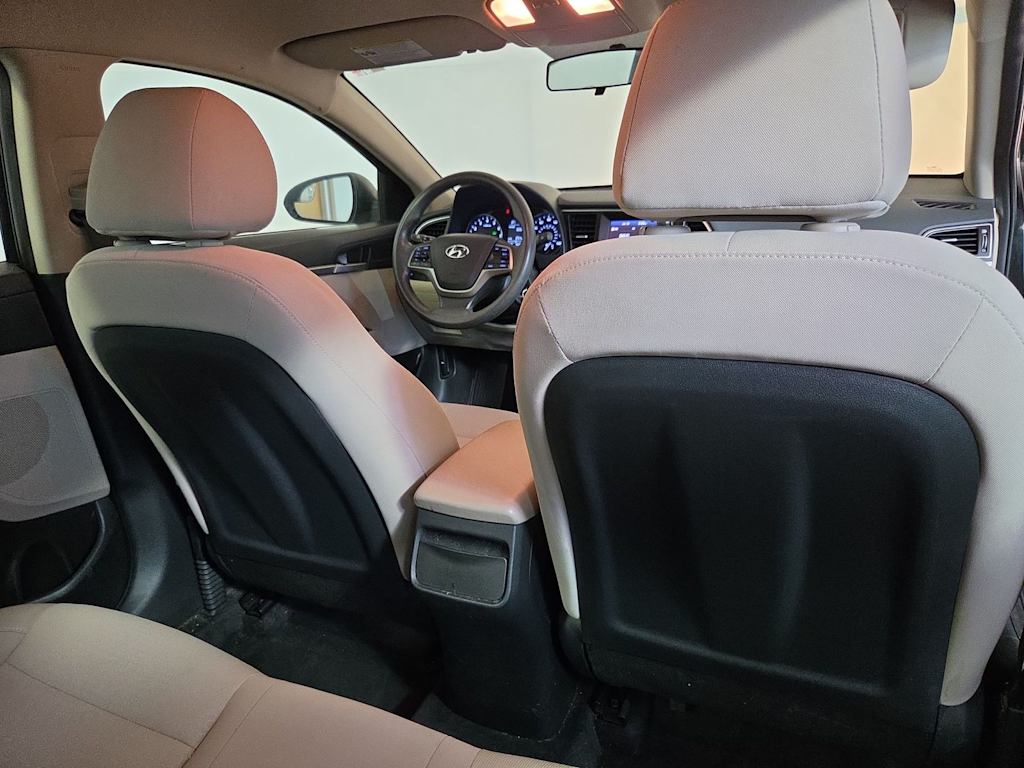 Thumbnail: 2017 Hyundai Elantra - 2