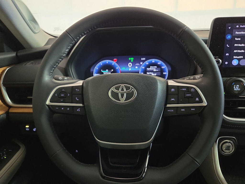 Thumbnail: 2025 Toyota Grand Highlander - 14