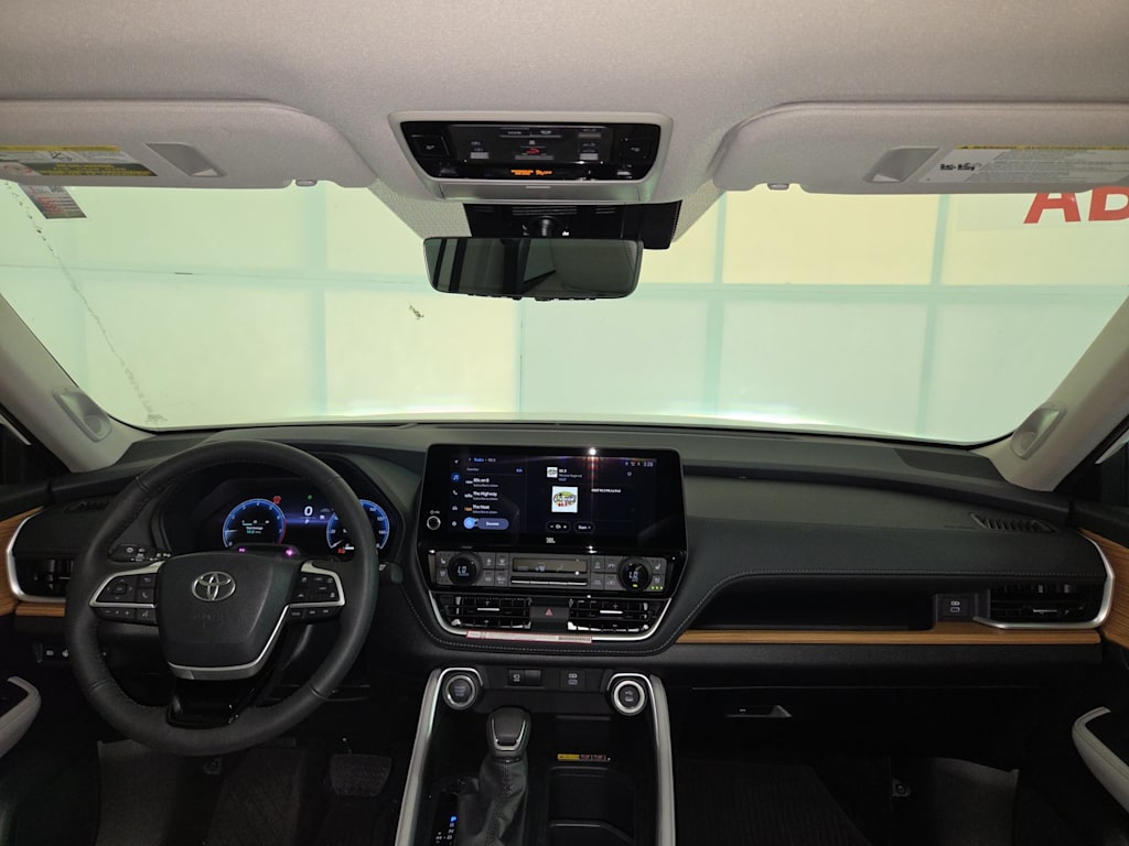 Thumbnail: 2026 Toyota Grand Highlander - 10
