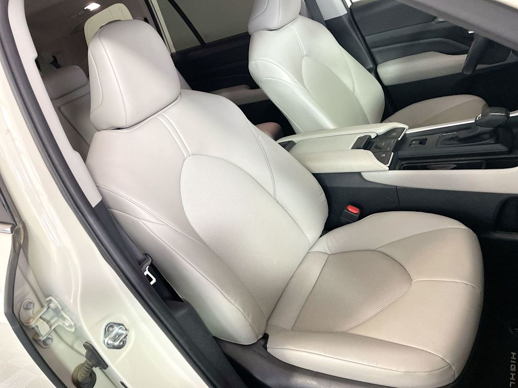 Thumbnail: 2024 Toyota Grand Highlander - 12