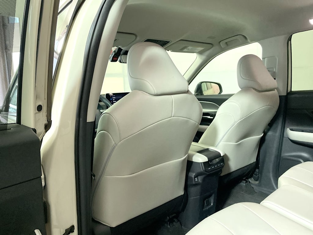 Thumbnail: 2024 Toyota Grand Highlander - 13