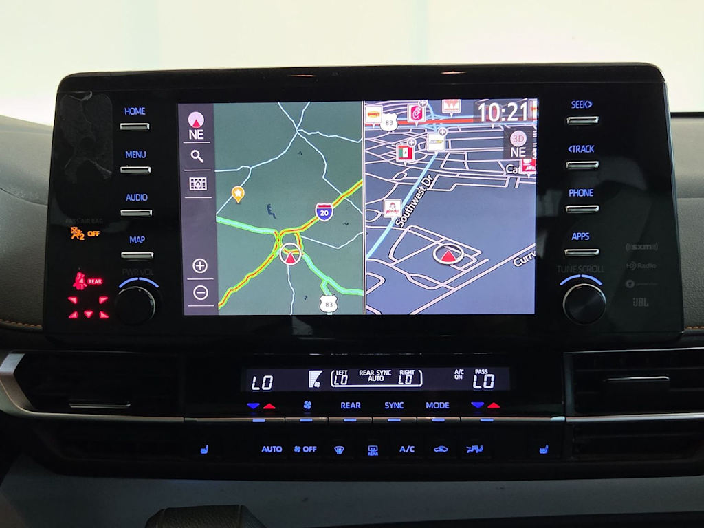 Thumbnail: 2021 Toyota Sienna - 27