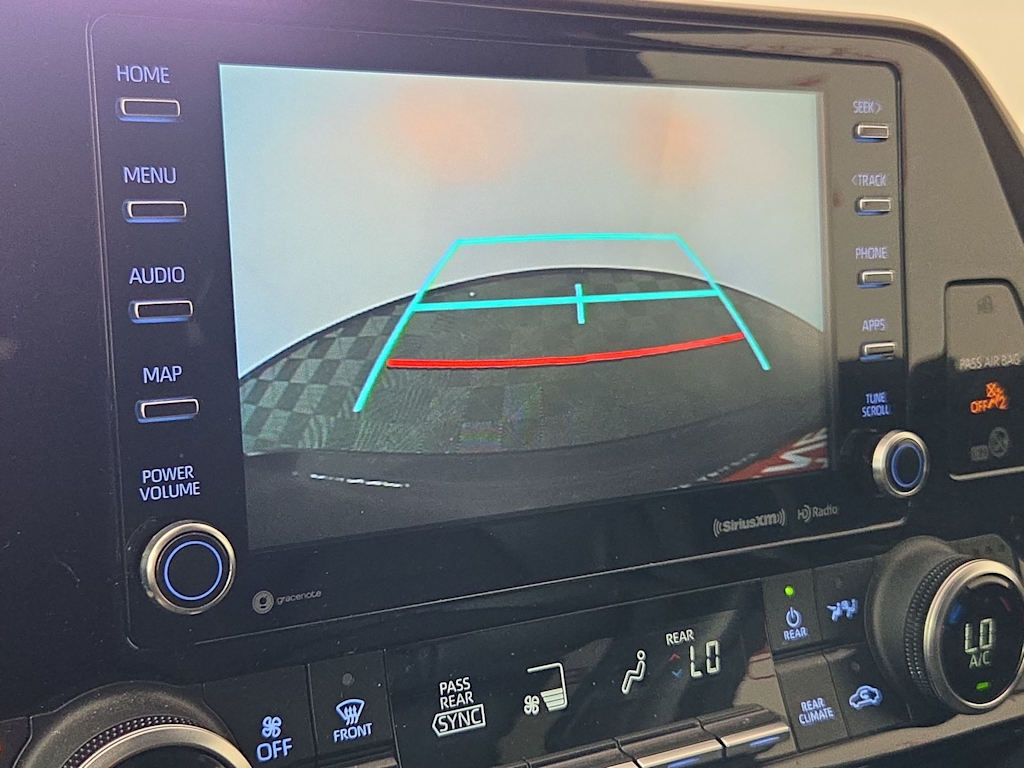 Thumbnail: 2021 Toyota Highlander - 27