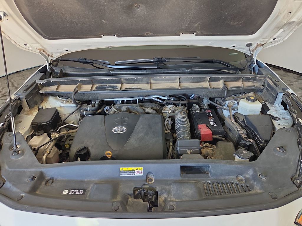 Thumbnail: 2021 Toyota Highlander - 9
