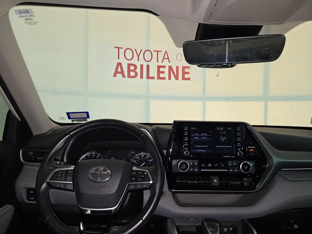 Thumbnail: 2021 Toyota Highlander - 2