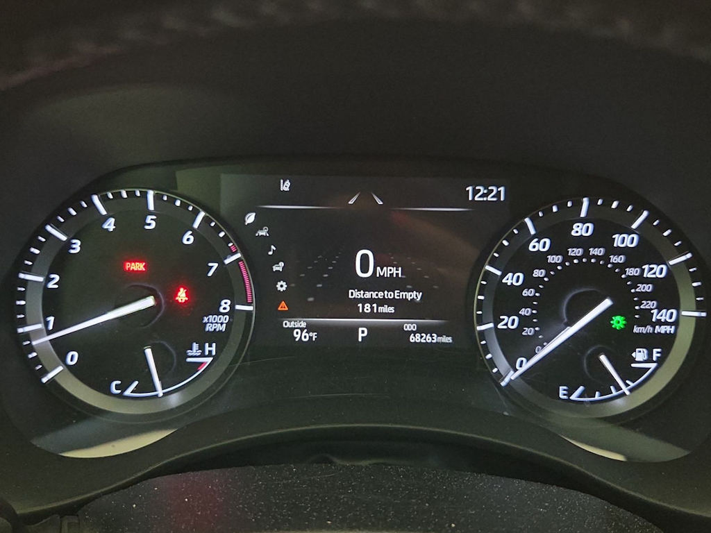 Thumbnail: 2021 Toyota Highlander - 15