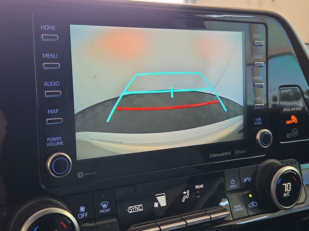 Thumbnail: 2021 Toyota Highlander - 27
