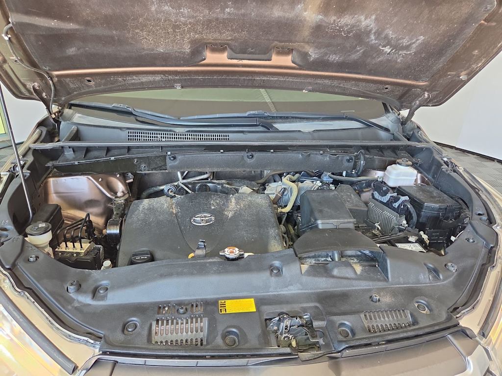 Thumbnail: 2019 Toyota Highlander - 9