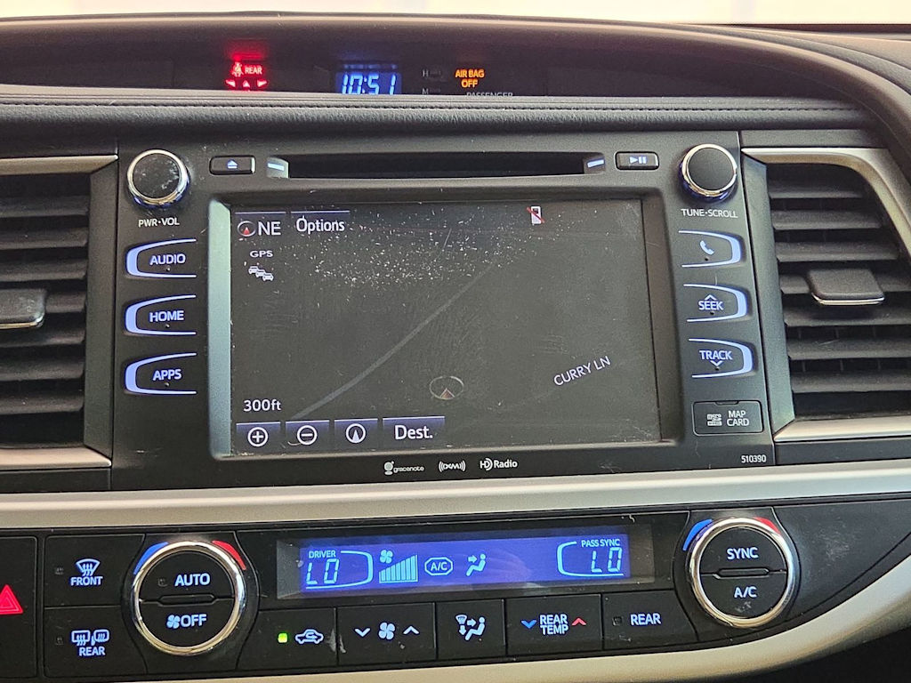 Thumbnail: 2019 Toyota Highlander - 26
