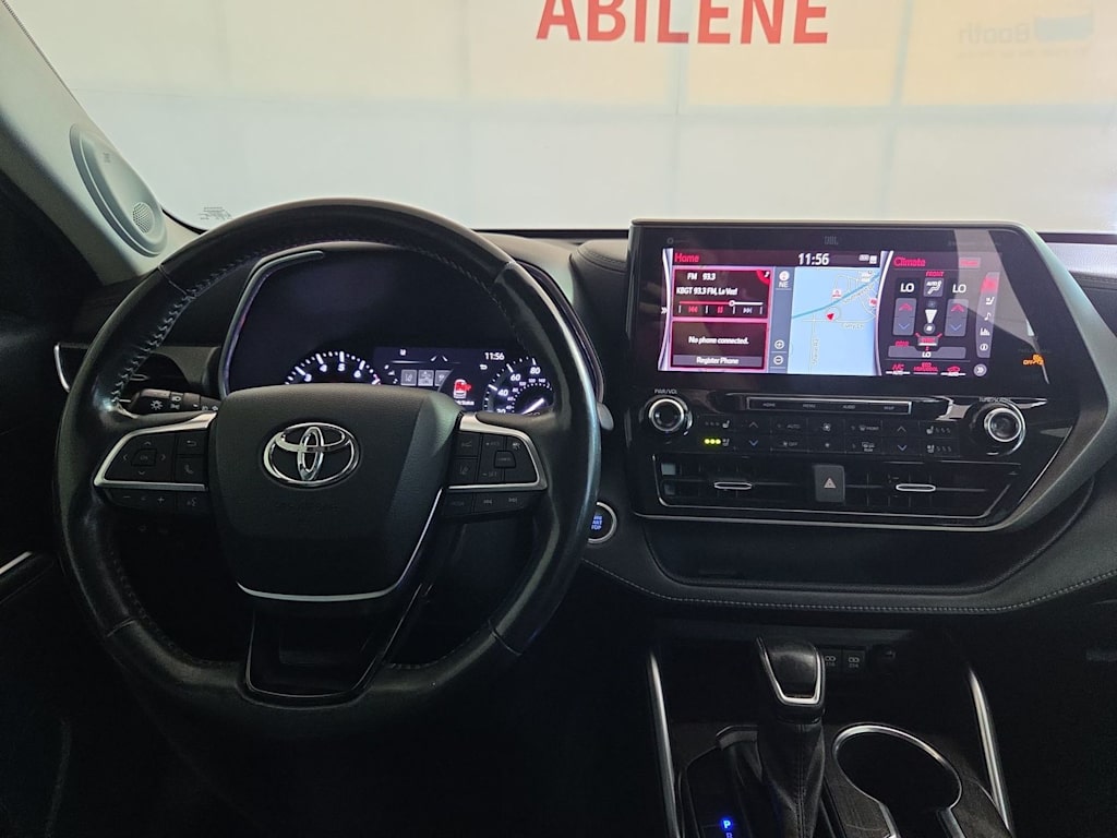 Thumbnail: 2021 Toyota Highlander - 2