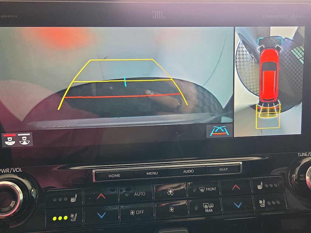 Thumbnail: 2021 Toyota Highlander - 25