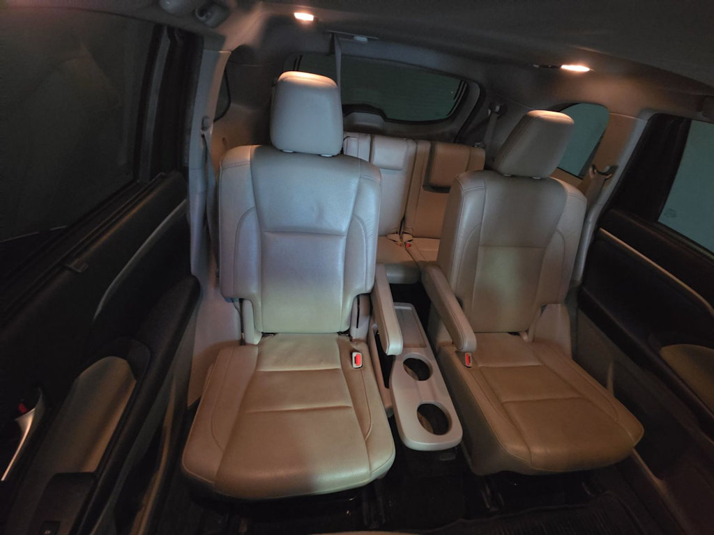 Thumbnail: 2019 Toyota Highlander - 14