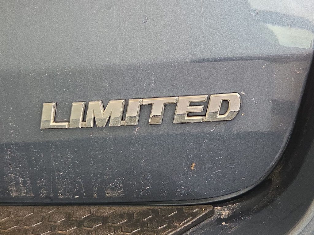 Thumbnail: 2019 Toyota Highlander - 7