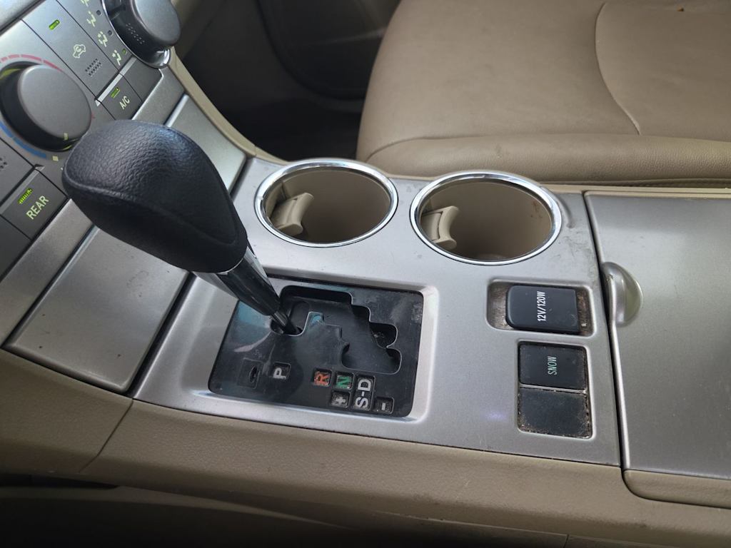 Thumbnail: 2011 Toyota Highlander - 14