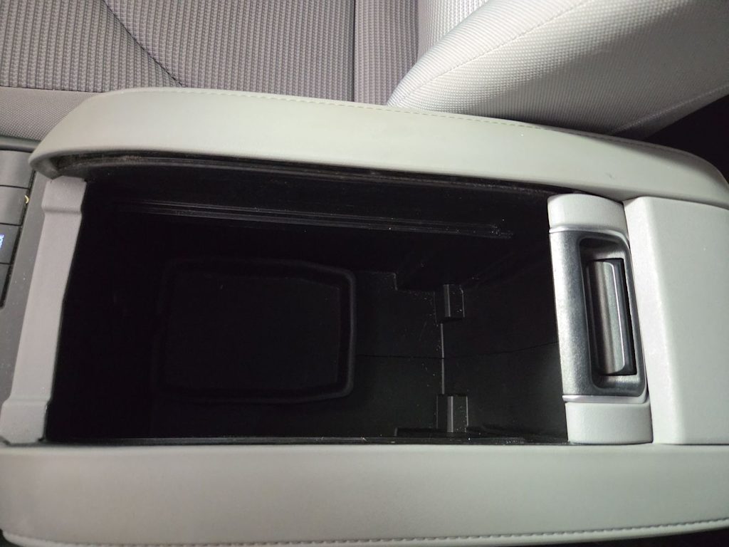 Thumbnail: 2021 Toyota Highlander - 28