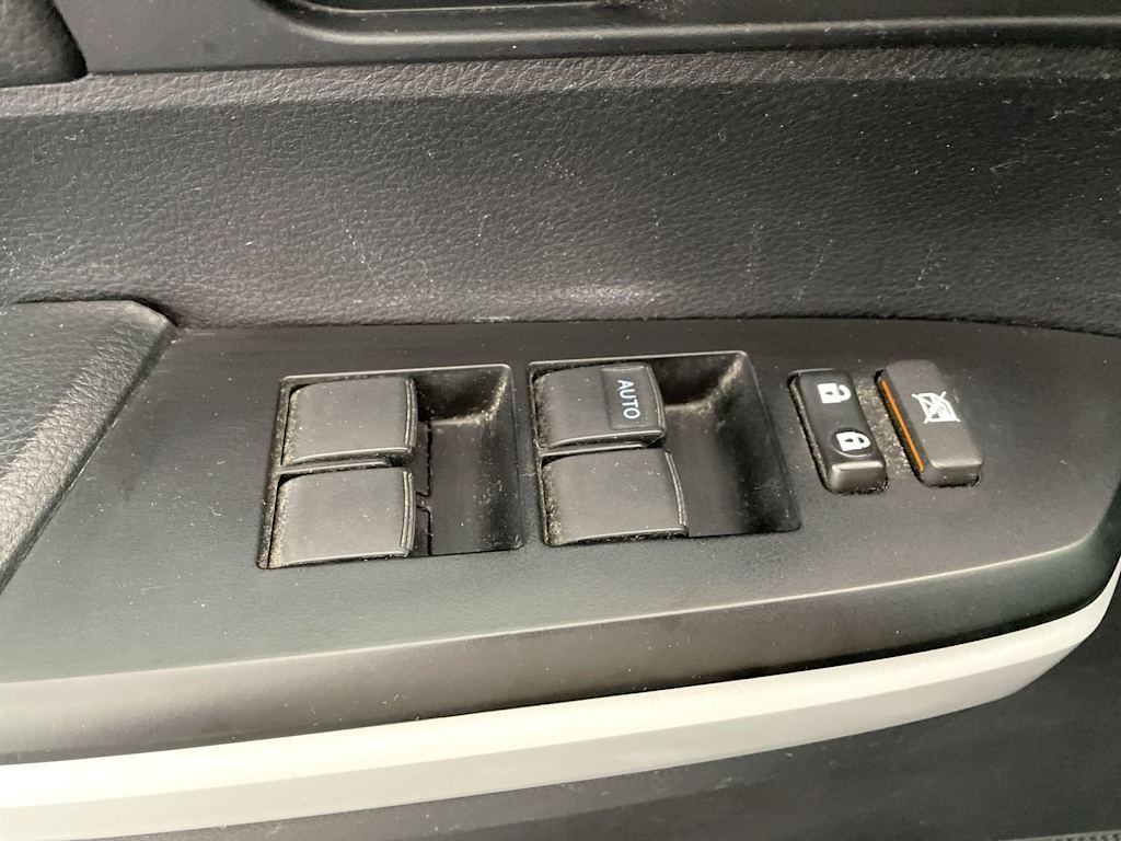 Thumbnail: 2019 Toyota Tundra - 21