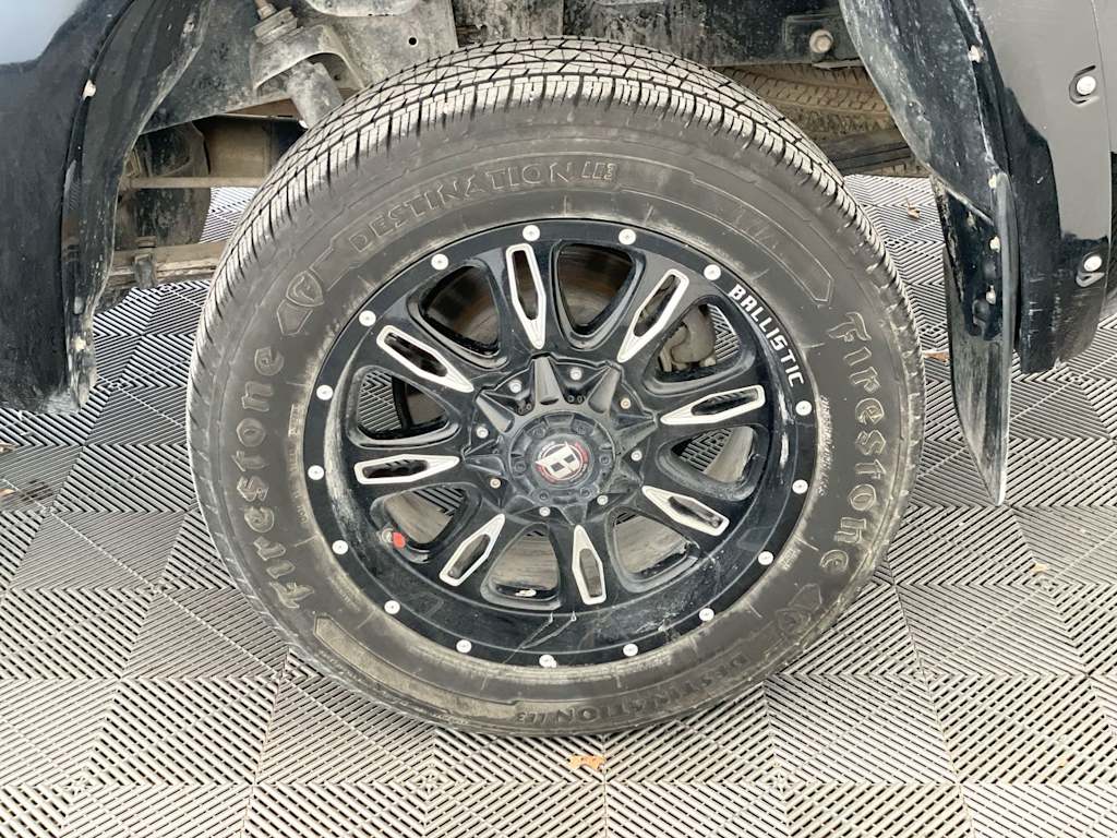 Thumbnail: 2019 Toyota Tundra - 7