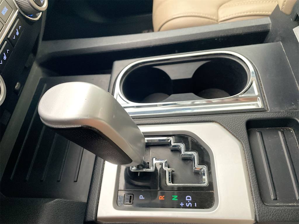 Thumbnail: 2017 Toyota Tundra - 14