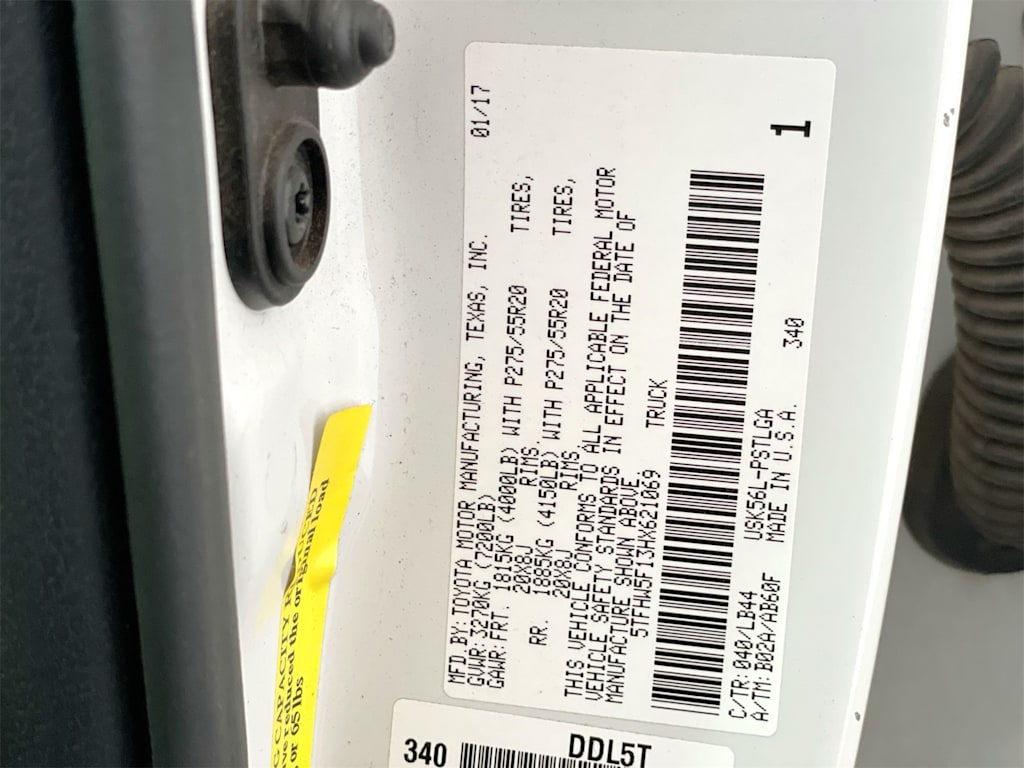 Thumbnail: 2017 Toyota Tundra - 17