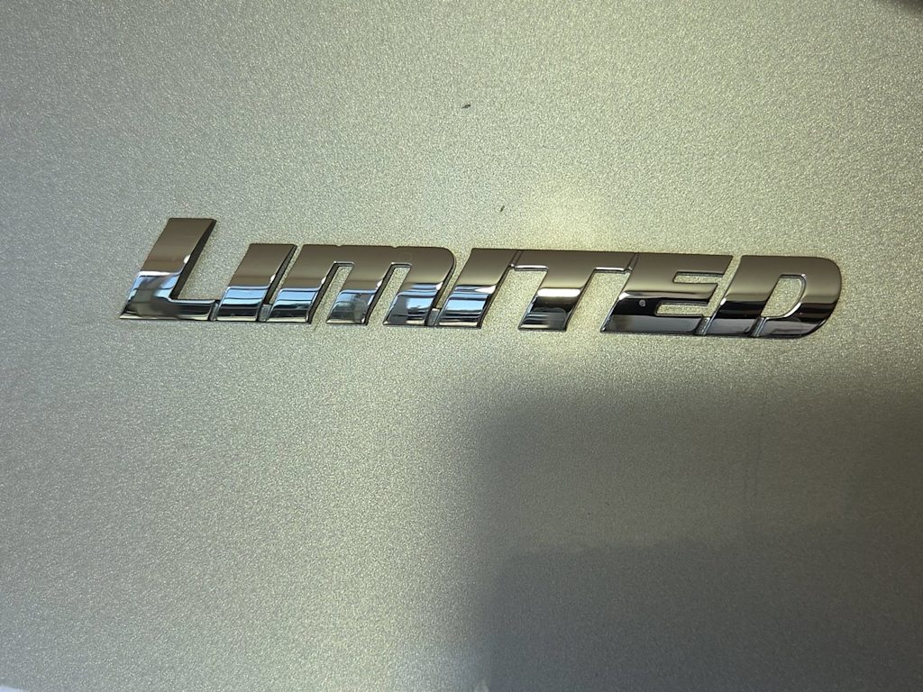 Thumbnail: 2024 Toyota Tundra - 2
