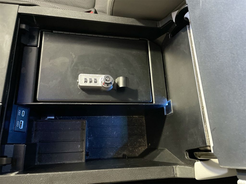 Thumbnail: 2023 Toyota Tundra - 27