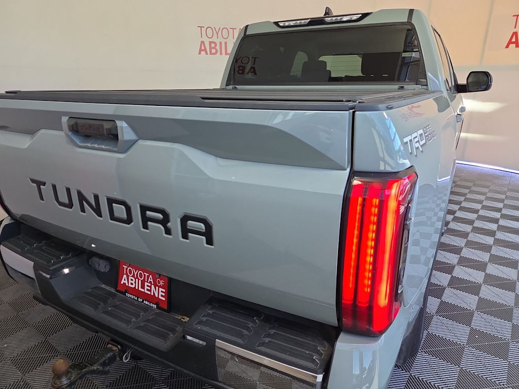 Thumbnail: 2022 Toyota Tundra - 19