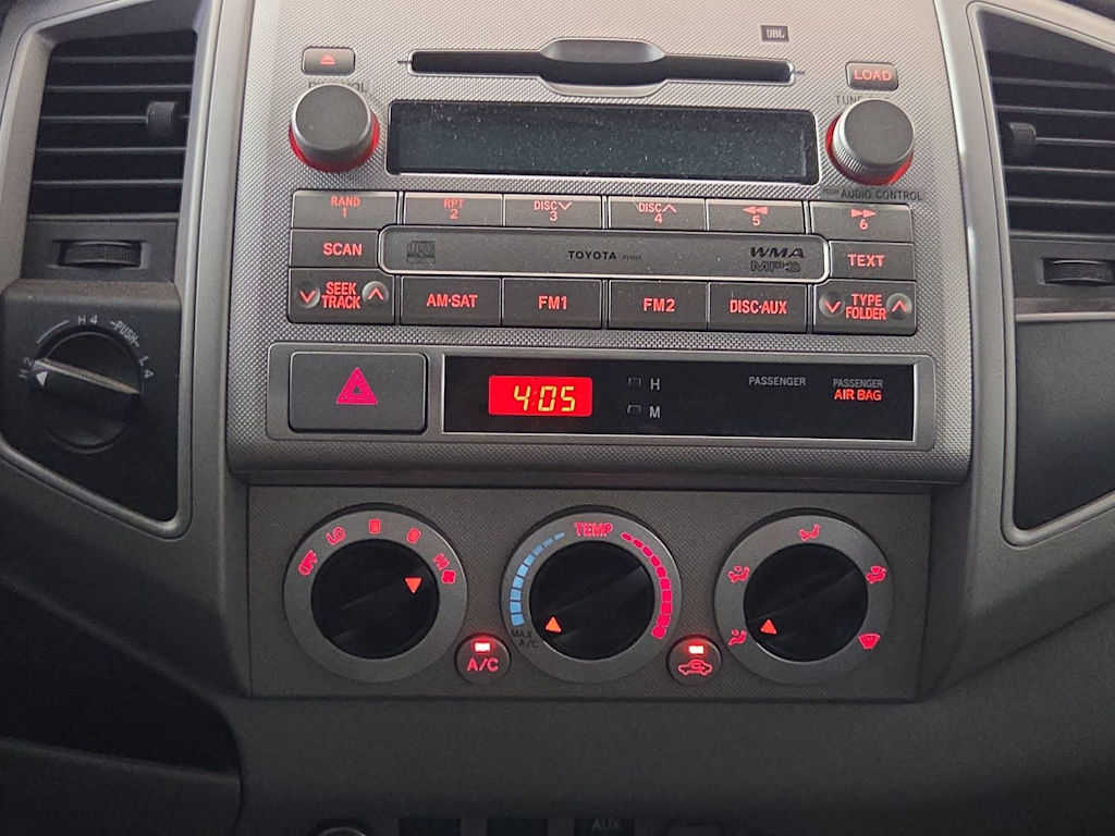 Thumbnail: 2011 Toyota Tacoma - 24