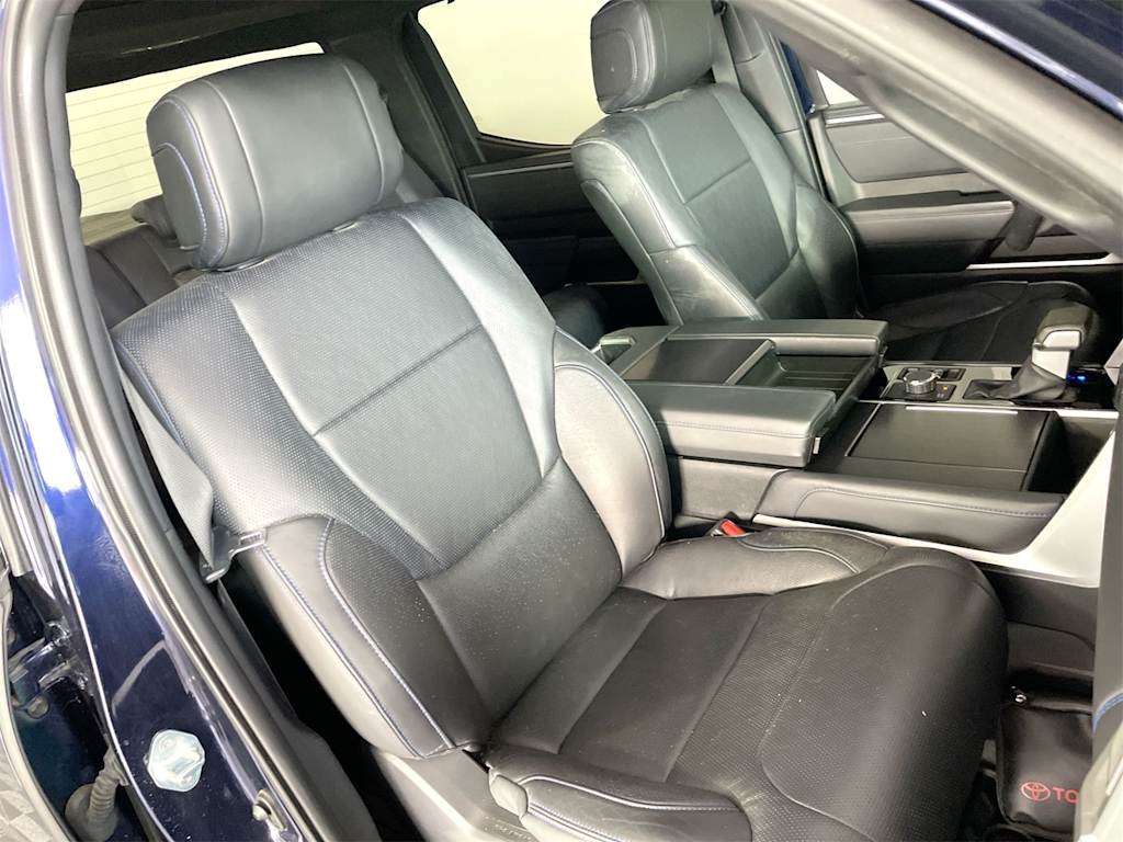 Thumbnail: 2023 Toyota Tundra - 11