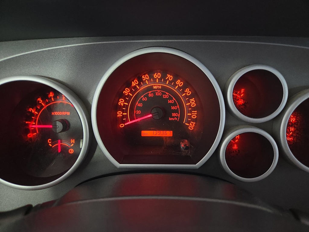 Thumbnail: 2011 Toyota Tundra - 13