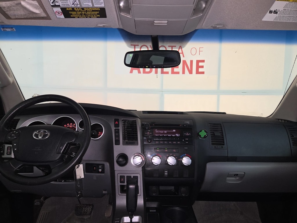 Thumbnail: 2011 Toyota Tundra - 9
