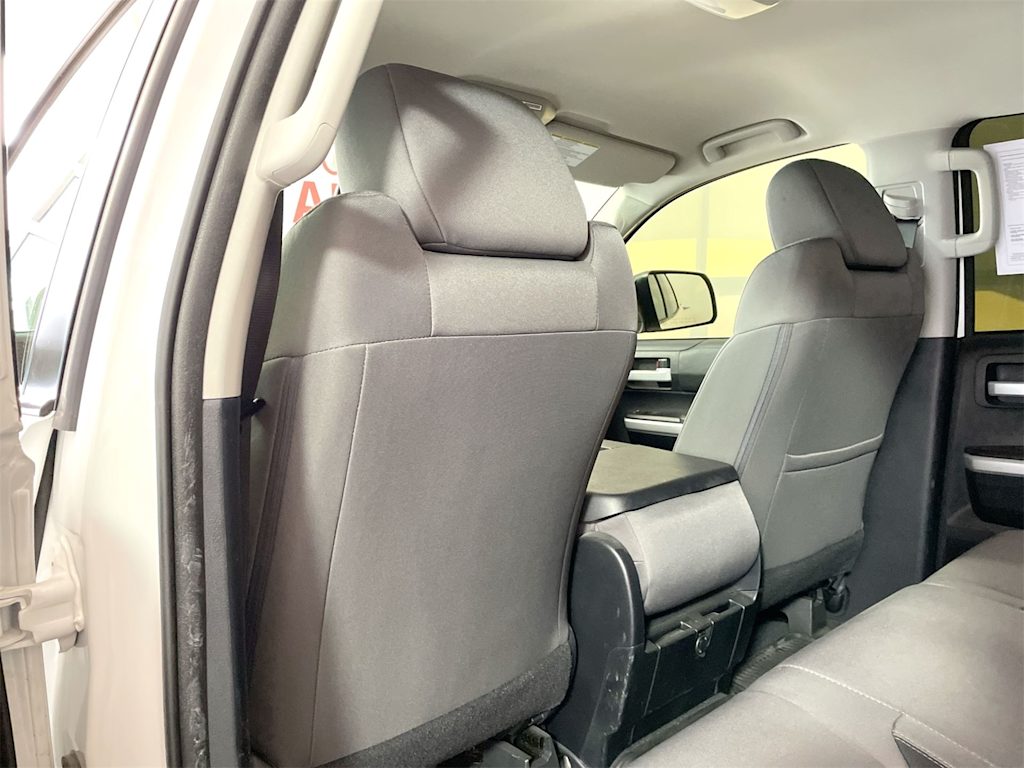 Thumbnail: 2020 Toyota Tundra - 13