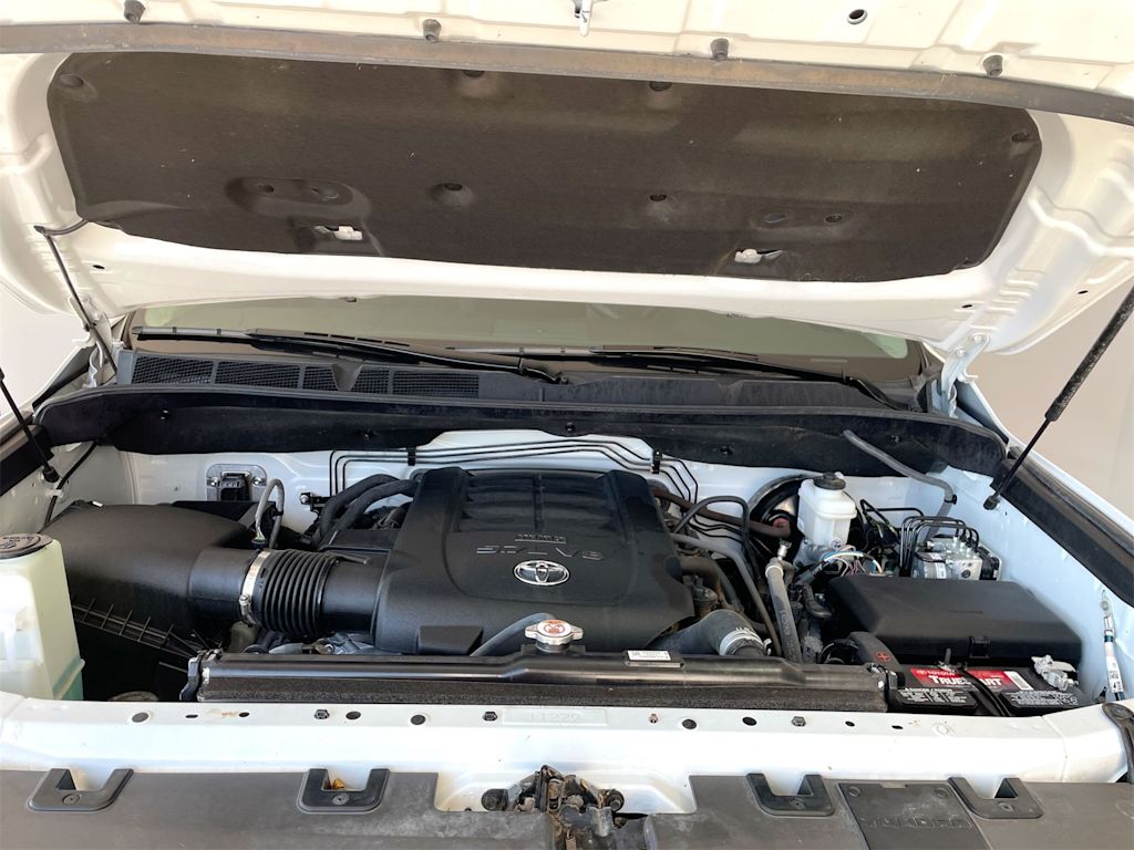 Thumbnail: 2020 Toyota Tundra - 9