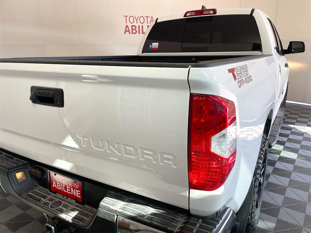 Thumbnail: 2020 Toyota Tundra - 19