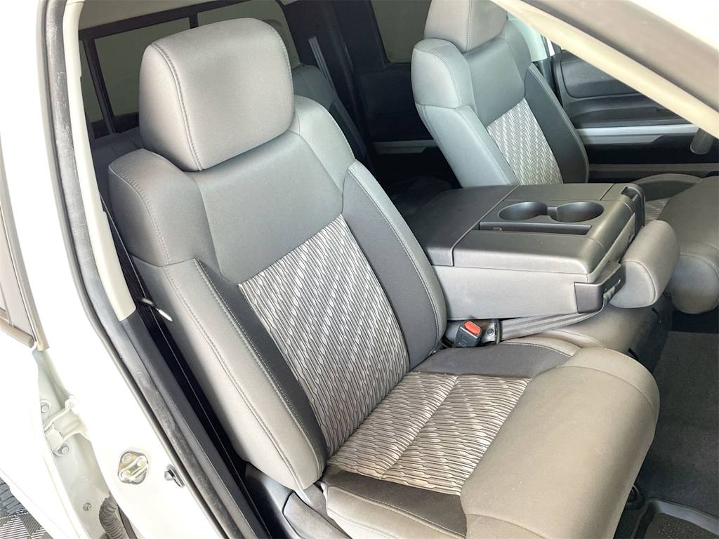 Thumbnail: 2020 Toyota Tundra - 12