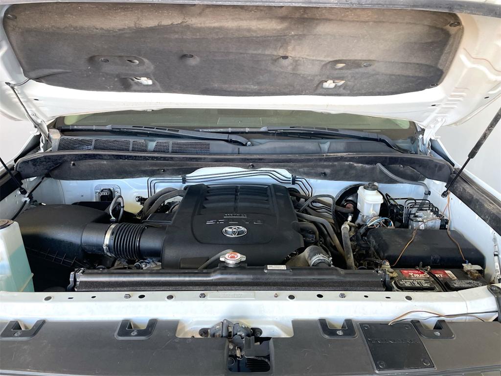 Thumbnail: 2020 Toyota Tundra - 9