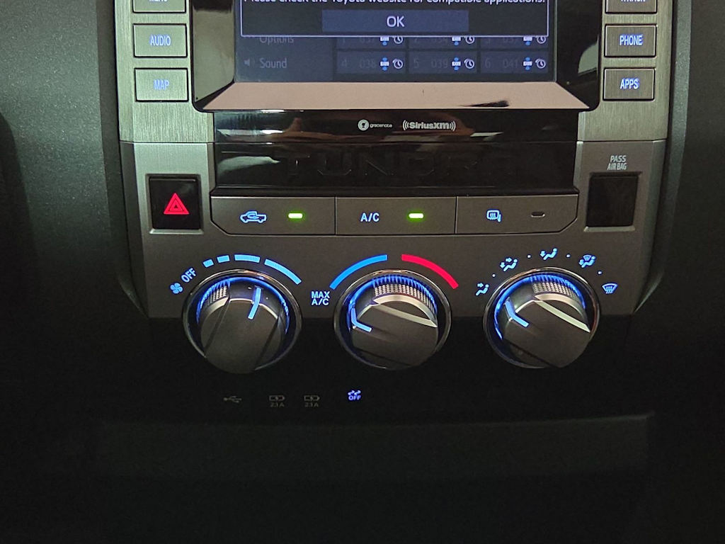 Thumbnail: 2021 Toyota Tundra - 25