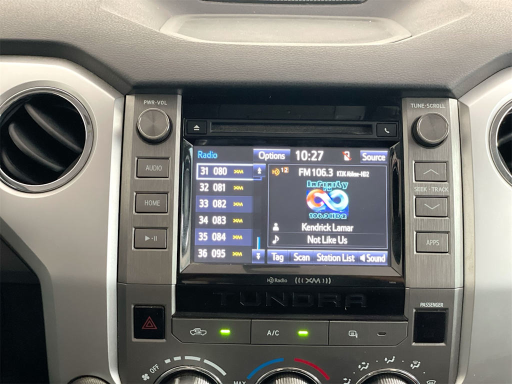 Thumbnail: 2016 Toyota Tundra - 14