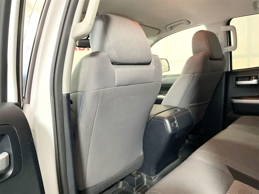 Thumbnail: 2016 Toyota Tundra - 13