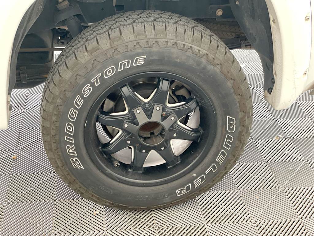 Thumbnail: 2016 Toyota Tundra - 8