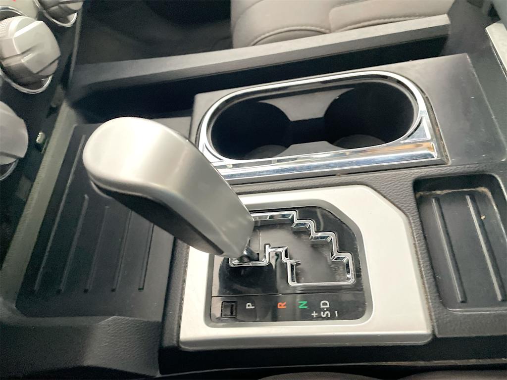 Thumbnail: 2016 Toyota Tundra - 15