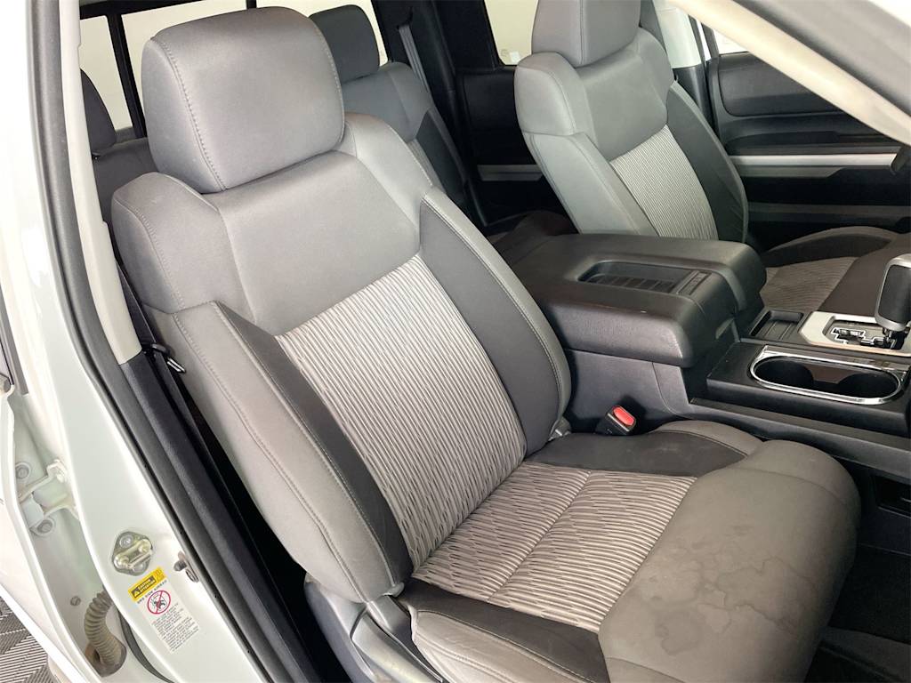 Thumbnail: 2016 Toyota Tundra - 12