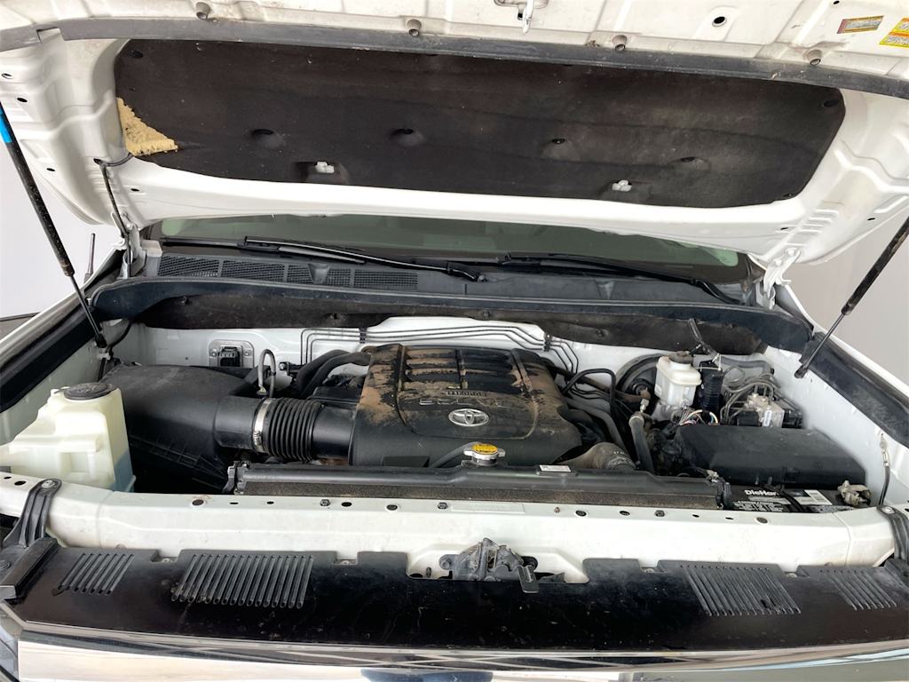 Thumbnail: 2016 Toyota Tundra - 9