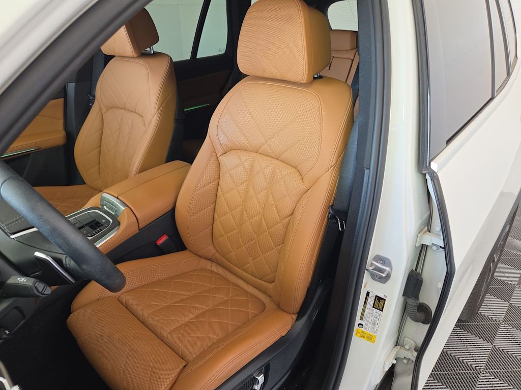 Thumbnail: 2024 BMW X5 - 11