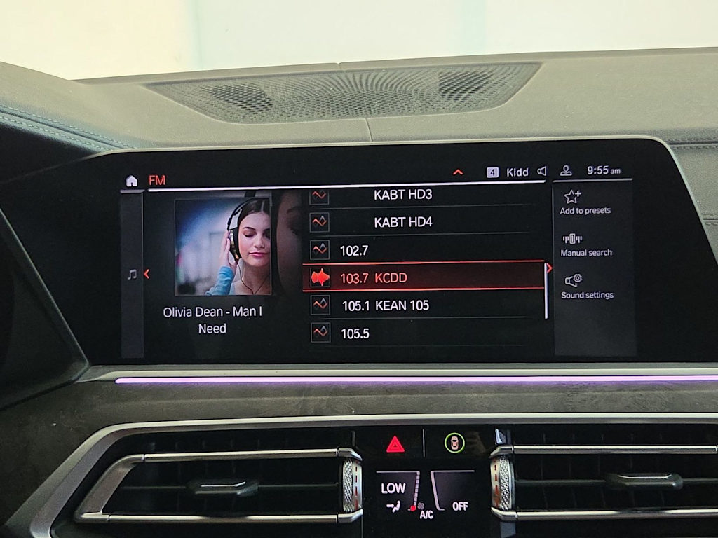 Thumbnail: 2021 BMW X7 - 25