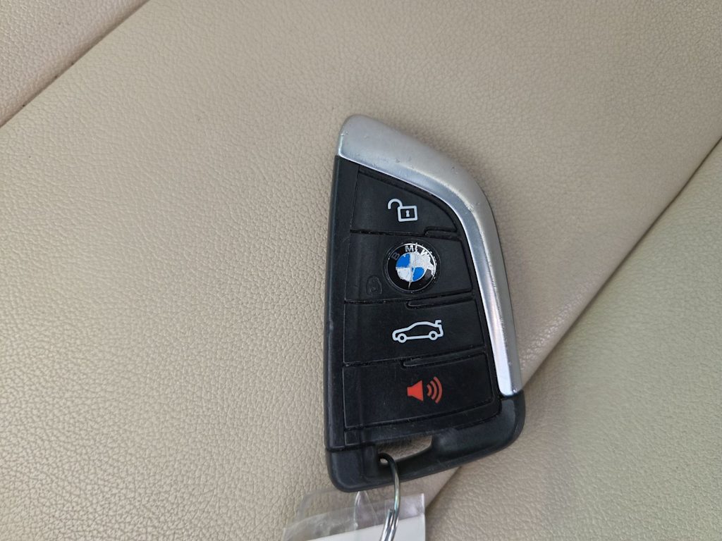 Thumbnail: 2018 BMW X3 - 17